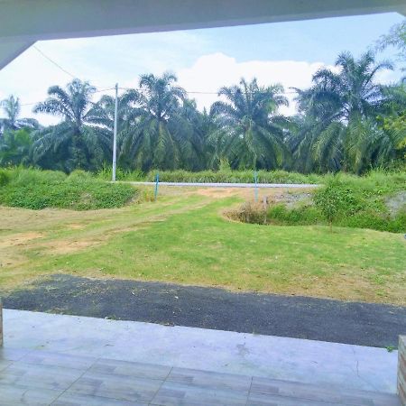 Homestay Pantai Remis Jeram  Esterno foto